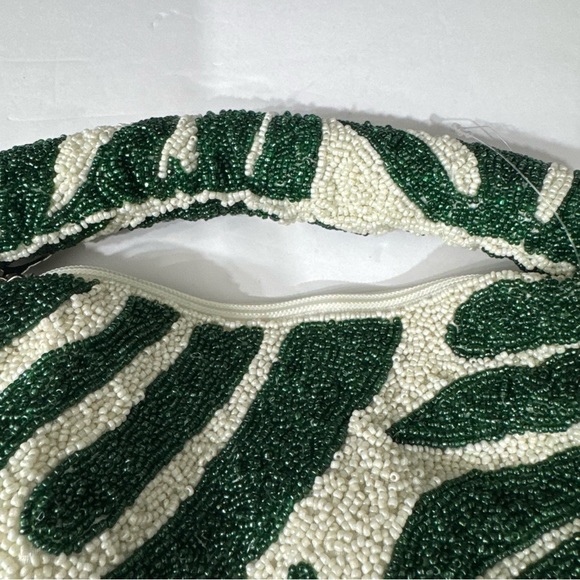 SINCERELY JULES Emerald Green m/Cream Beaded Bag - Picture 6 of 13